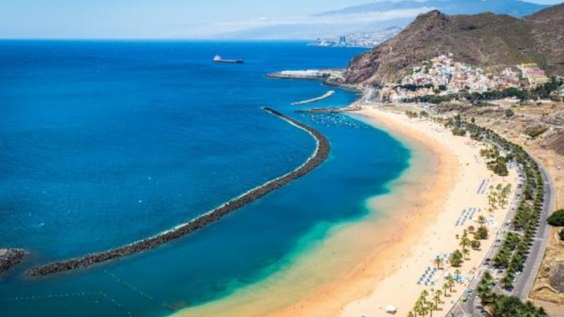 Coronavirus: Irish tourists ‘booking dental appointments in Tenerife’ to get around travel ban